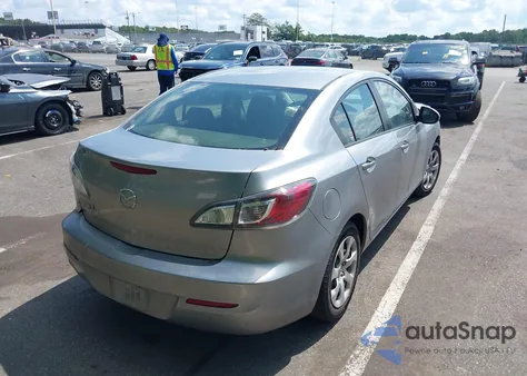 2012 Mazda Mazda3 I Sport z USA, uszkodzony, nr VIN JM1BL1UG5C1554016